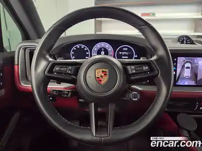 Porsche Cayenne 2024 3.0 Автомат в Москве № 211329, миниатюра 11