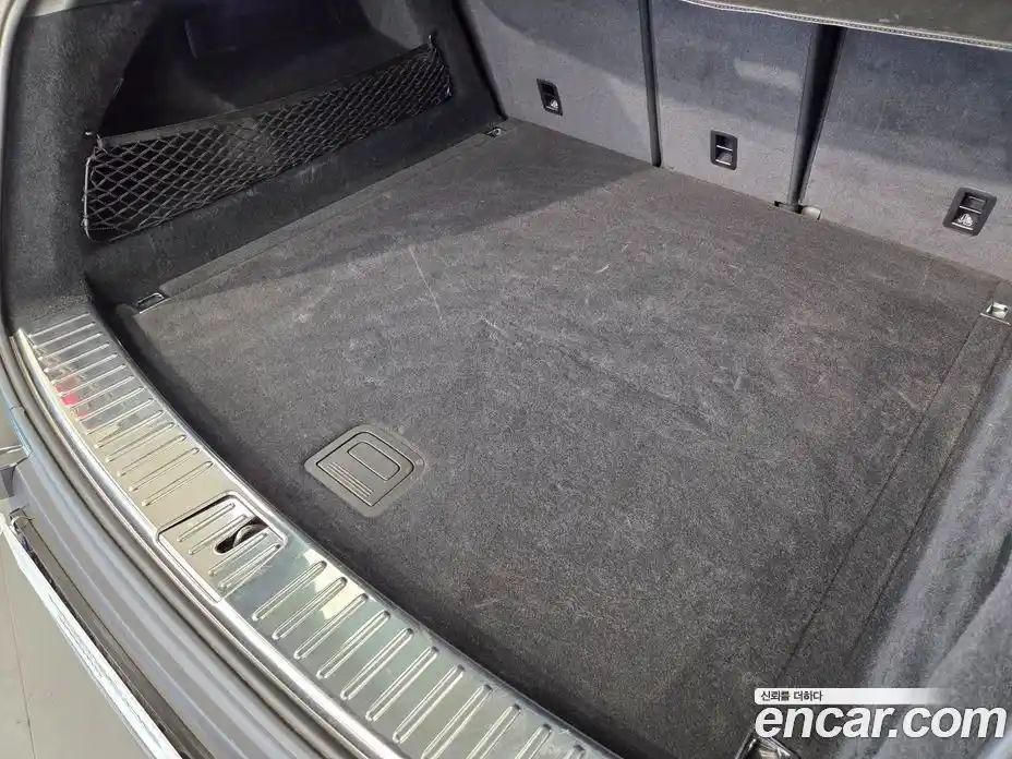 Porsche Cayenne 2024 3.0 Автомат в Москве № 211329, фото 12