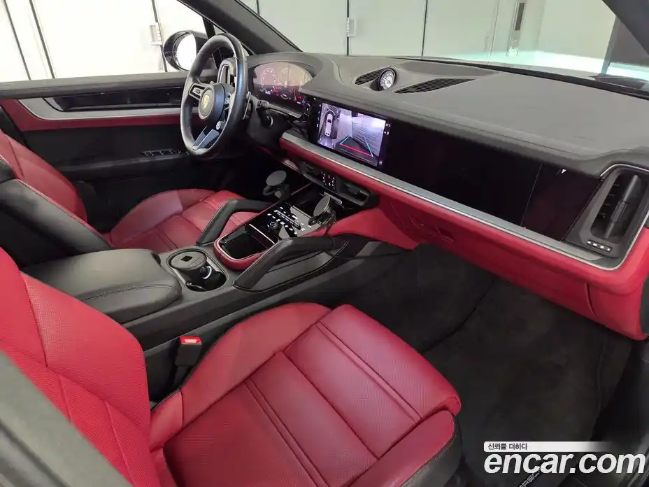 Porsche Cayenne 2024 3.0 Автомат в Москве № 211329, фото 9