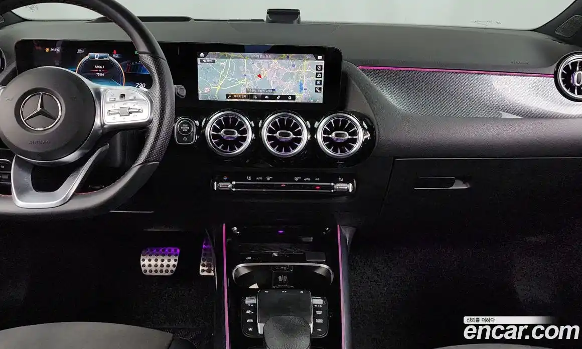 Mercedes-Benz GLA-Class 2021 2.0 Автомат в Москве № 212061, фото 8