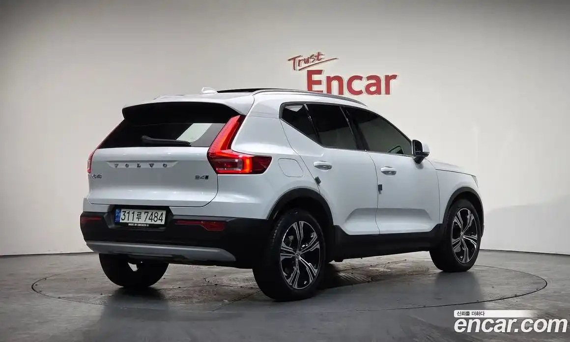 Volvo XC40 2021 2.0 Автомат в Москве № 212833, фото 12