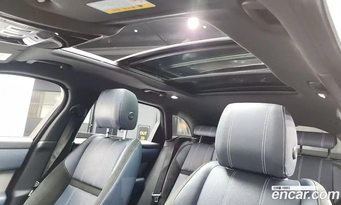 Land Rover Range-Rover Velar 2019 3.0 Автомат в Москве № 213638, фото 9