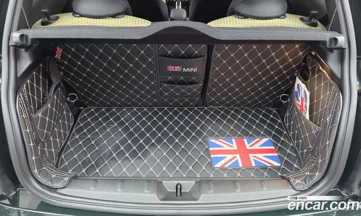 Mini Cooper 2023 2.0 Автомат в Москве № 214204, фото 16