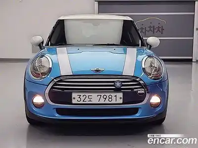 Mini Cooper 2015 1.5 Автомат в Москве № 214436, миниатюра 2