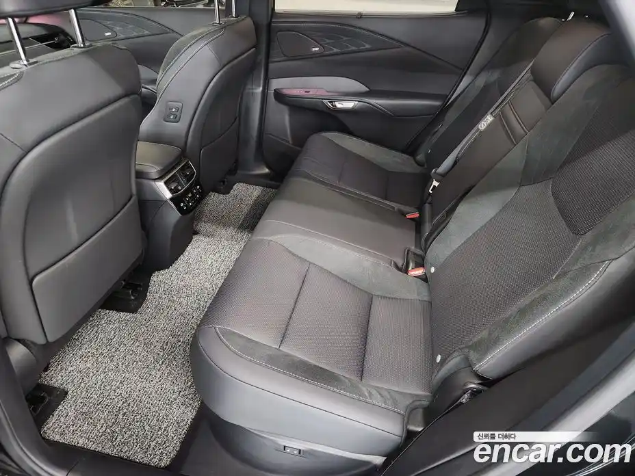 Lexus RX 2025 2.5 Вариатор в Москве № 214759, фото 11