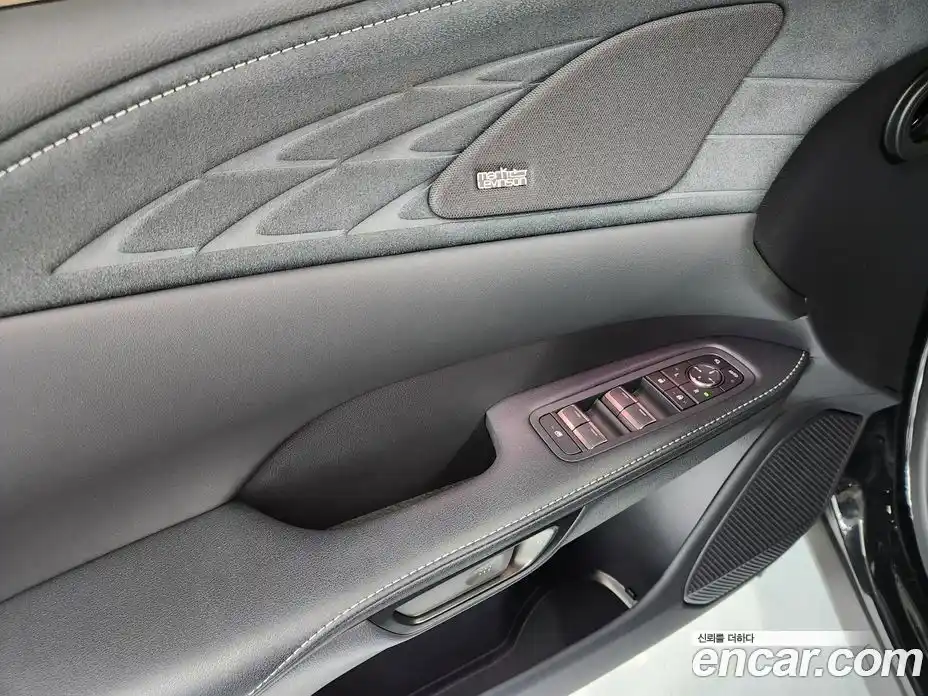 Lexus RX 2025 2.5 Вариатор в Москве № 214759, фото 12