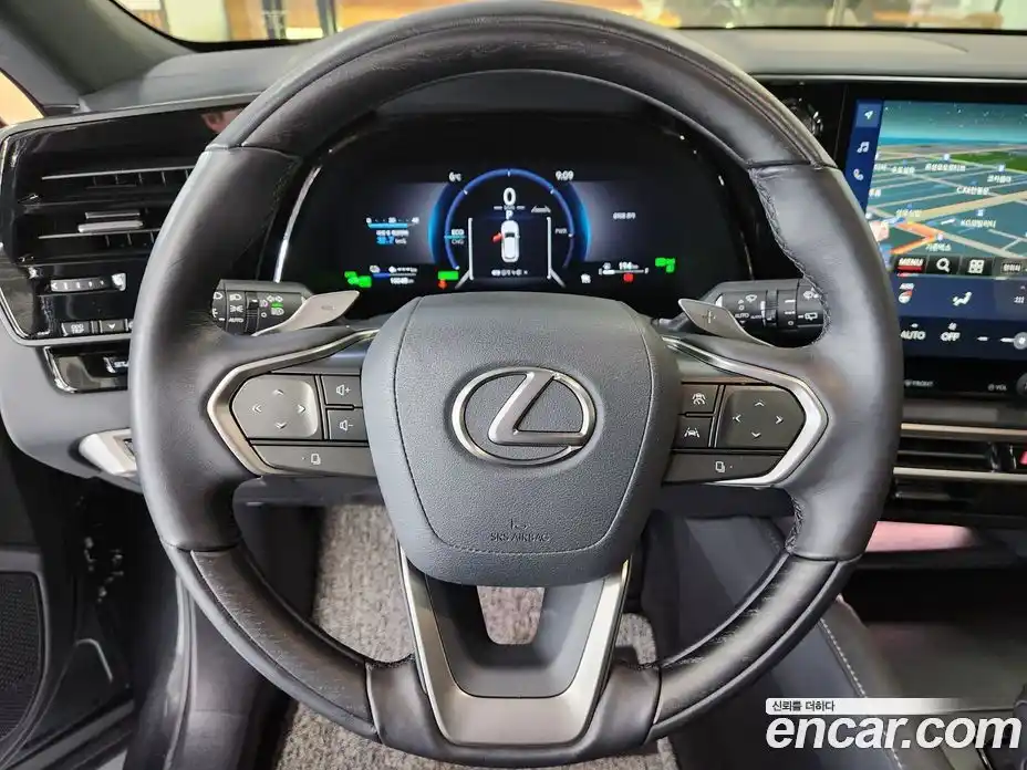 Lexus RX 2025 2.5 Вариатор в Москве № 214759, фото 13