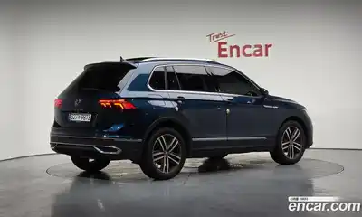 Volkswagen Tiguan 2024 2.0 Автомат в Москве № 214905, миниатюра 7