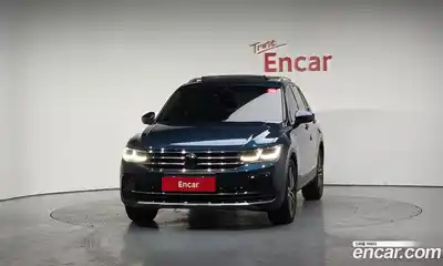 Volkswagen Tiguan 2024 2.0 Автомат в Москве № 214905, миниатюра 9
