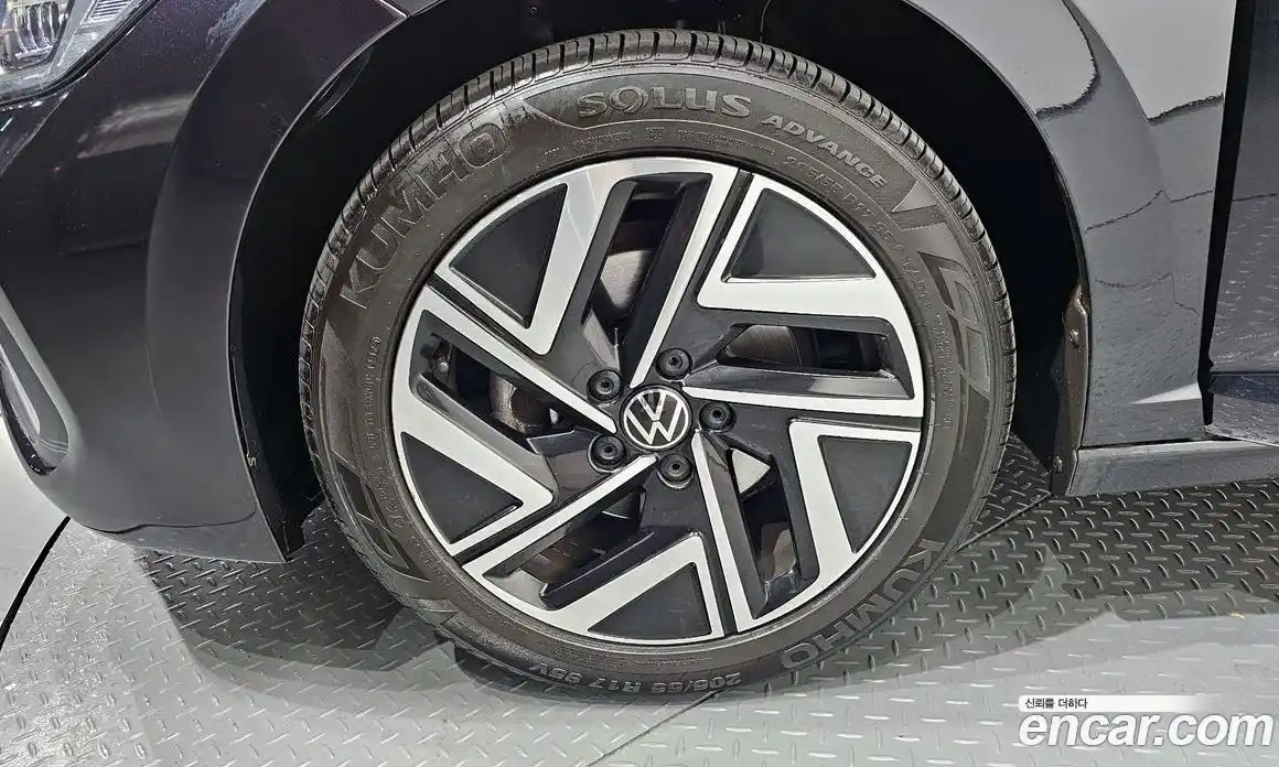 Volkswagen Jetta 2023 1.5 Автомат в Москве № 215019, фото 19