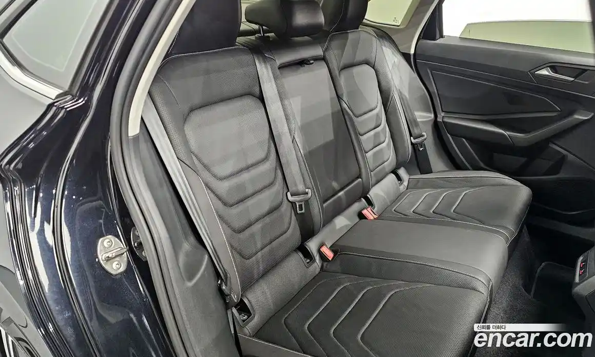 Volkswagen Jetta 2023 1.5 Автомат в Москве № 215019, фото 5