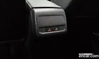 Volkswagen Jetta 2023 1.5 Автомат в Москве № 215019, миниатюра 10