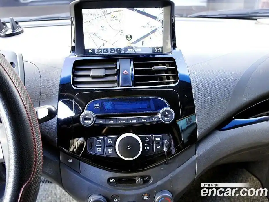 Chevrolet Spark 2012 1.0 Автомат в Москве № 219120, фото 9