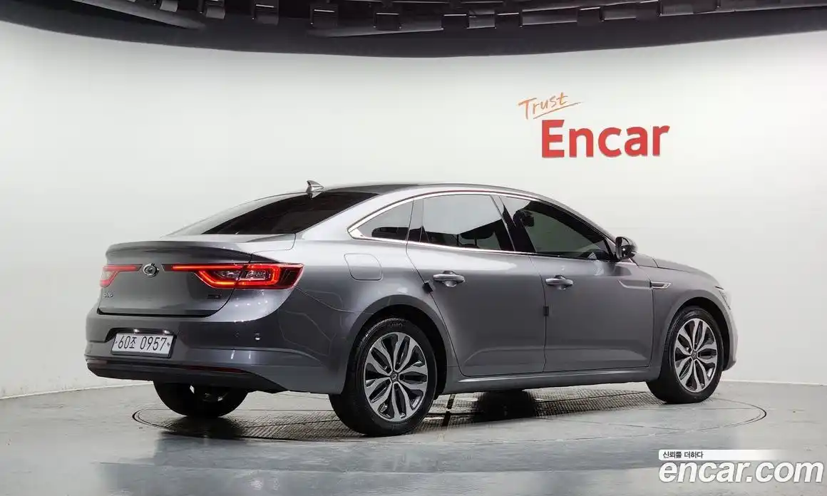 Renault SM6 2016 2.0 Автомат в Москве № 221730, фото 11