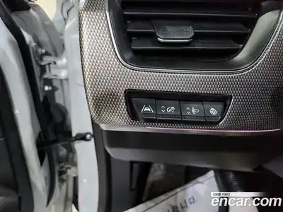 Renault XM3 2024 1.6 Автомат в Москве № 227289, миниатюра 9