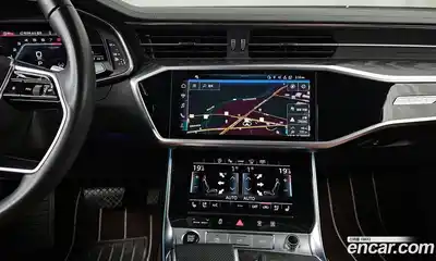 Audi A6 2022 2.0 Автомат в Москве № 230126, миниатюра 2