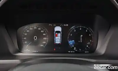 Volvo XC90 2020 2.0 Автомат в Москве № 230532, миниатюра 8