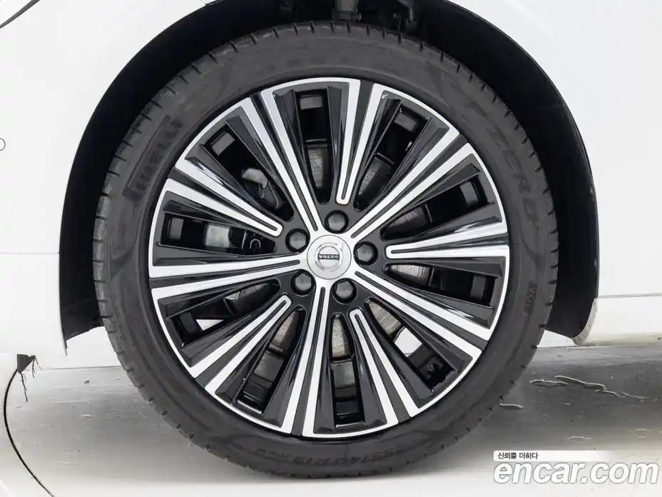 Volvo S90 2024 2.0 Автомат в Москве № 230819, фото 5