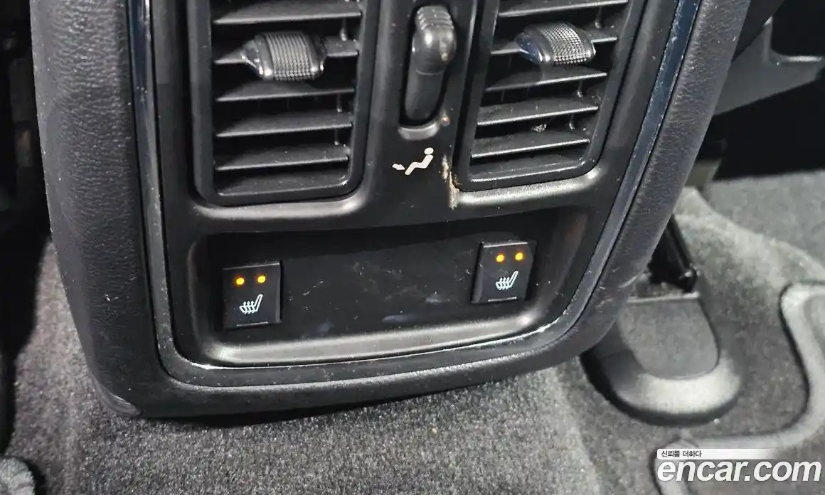 Jeep Cherokee 2011 3.6 Автомат в Москве № 232282, фото 12