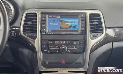 Jeep Cherokee 2011 3.6 Автомат в Москве № 232282, миниатюра 7