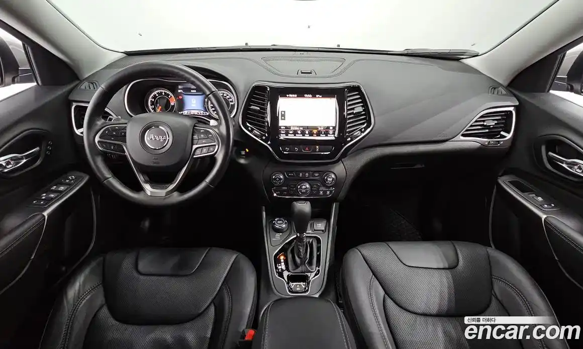 Jeep Cherokee 2021 2.4 Автомат в Москве № 232522, фото 7