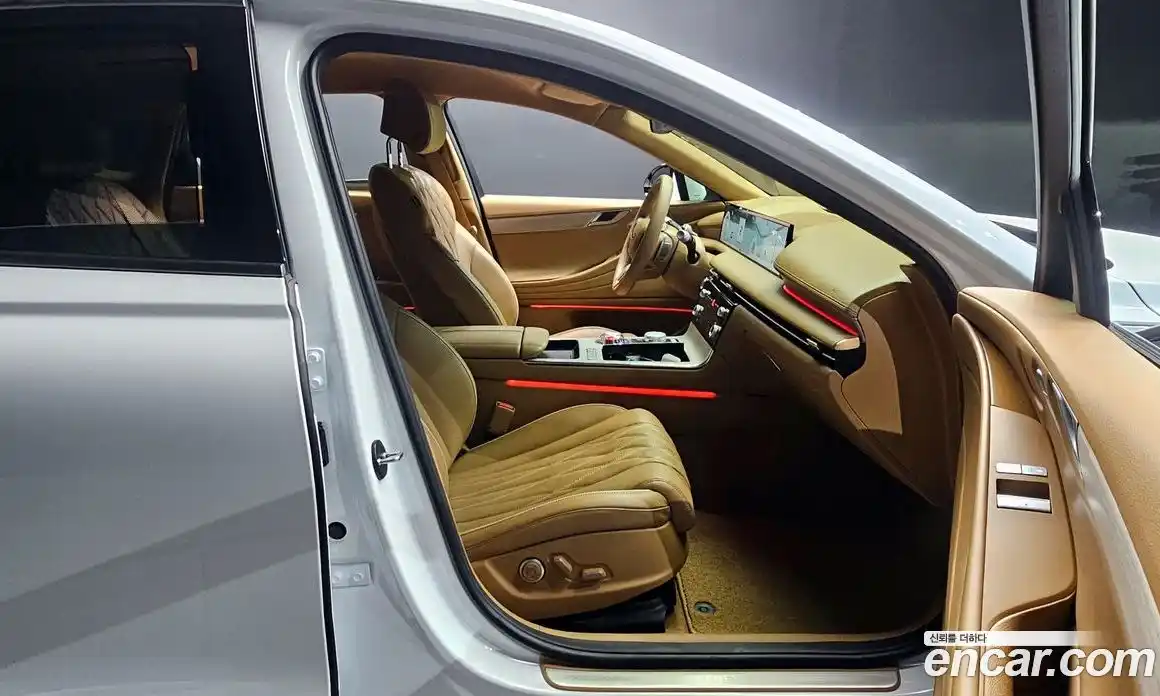 Genesis G80 2025 2.5 Автомат в Москве № 23621, фото 11