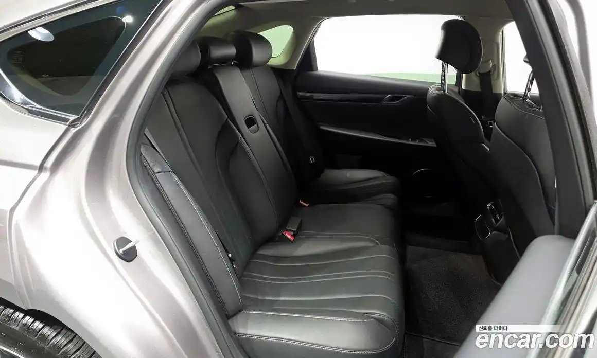 Genesis G80 2024 2.5 Автомат в Москве № 25453, фото 12