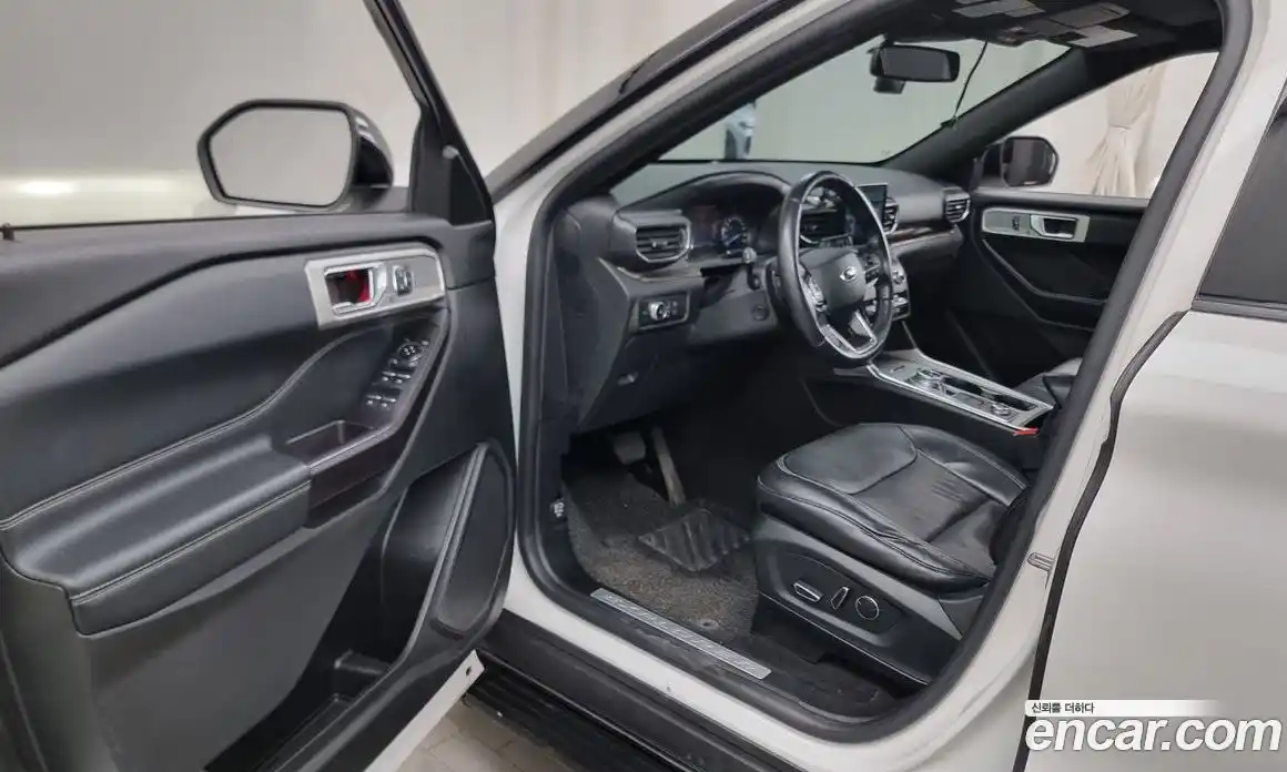 Ford Explorer 2020 2.3 Автомат в Москве № 255652, фото 10