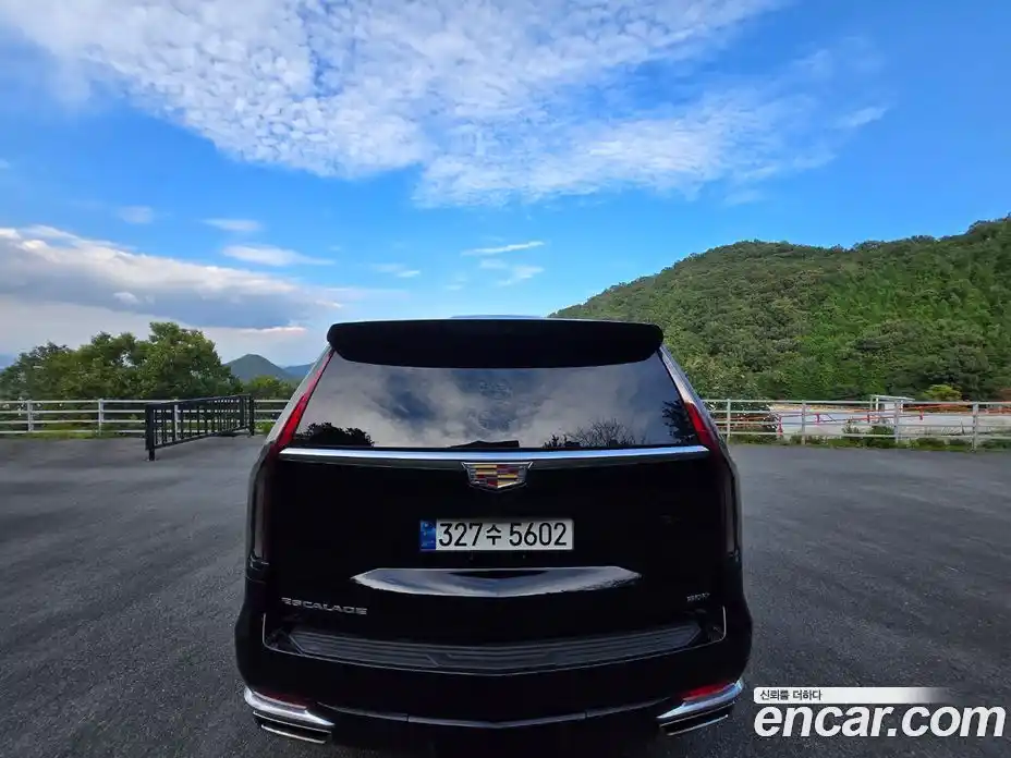 Cadillac Escalade 2023 6.2 Автомат в Москве № 256510, фото 7