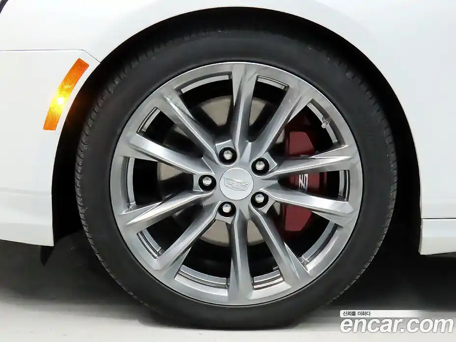 Cadillac CT4 2020 2.0 Автомат в Москве № 256537, фото 20