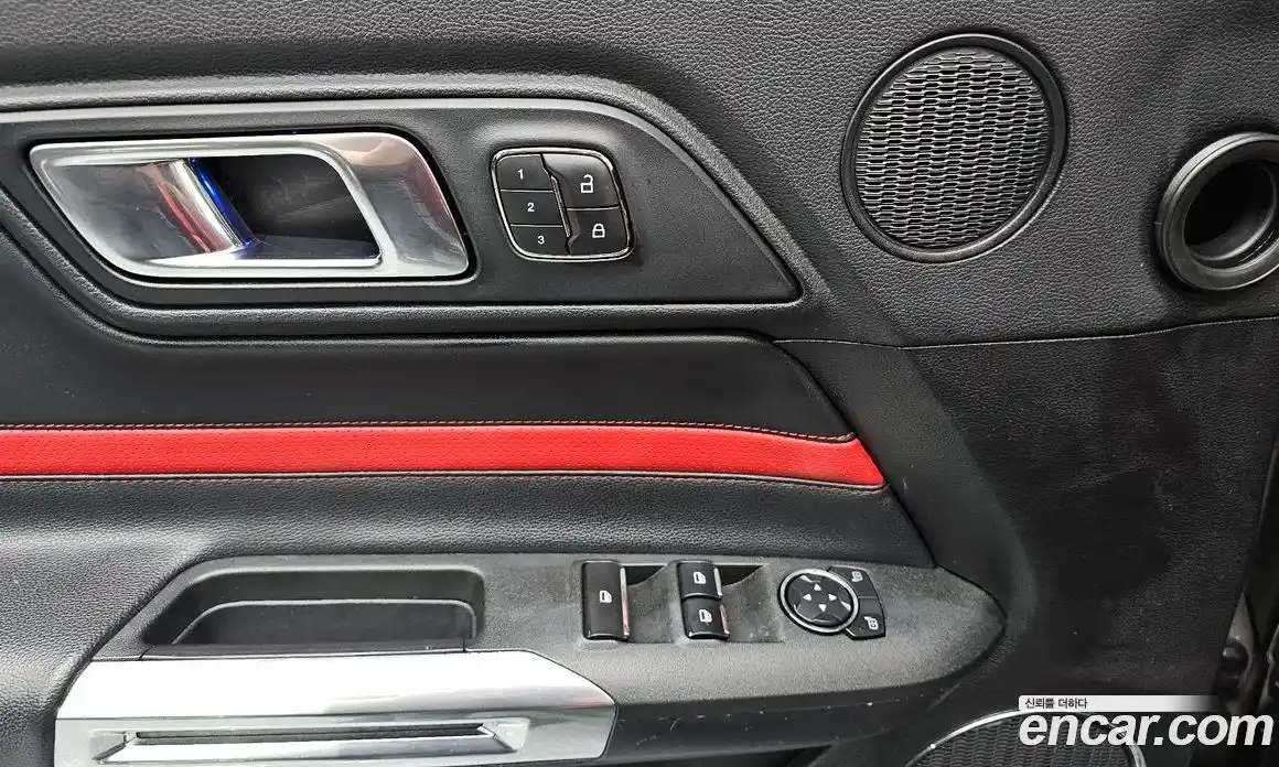 Ford Mustang 2019 2.3 Автомат в Москве № 257231, фото 13