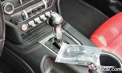 Ford Mustang 2019 2.3 Автомат в Москве № 257231, миниатюра 9