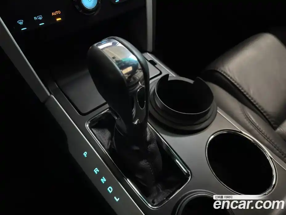 Ford Explorer 2014 2.0 Автомат в Москве № 259103, фото 9