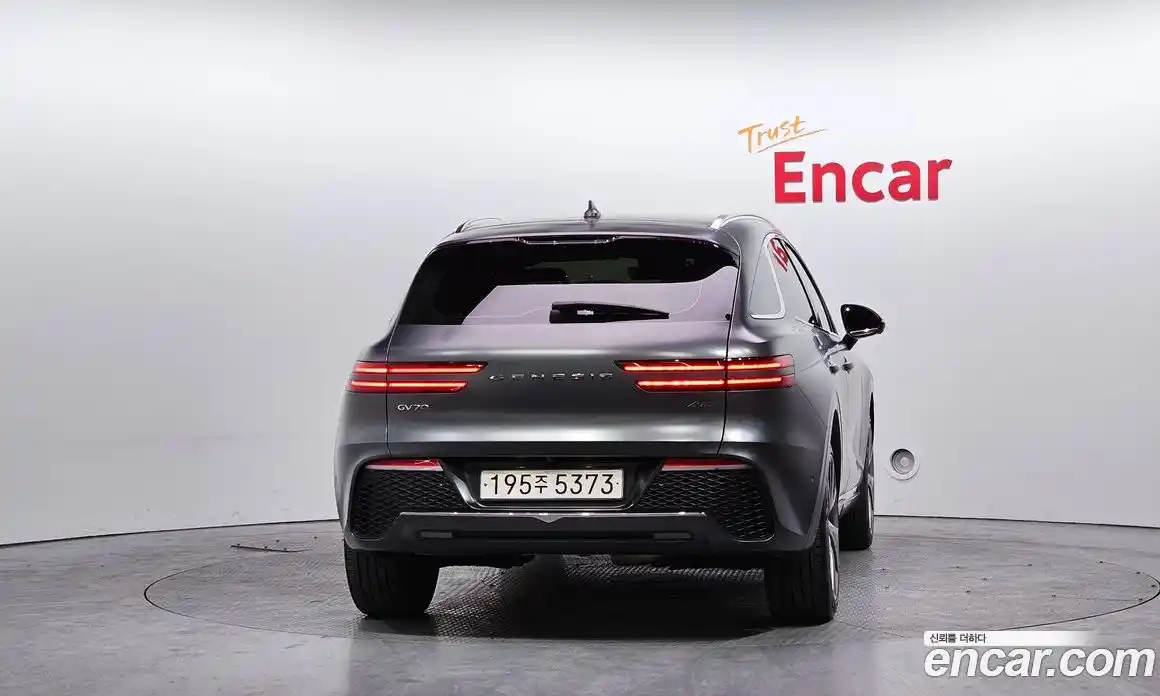 Genesis GV70 2022 2.2 Автомат в Москве № 25999, фото 19