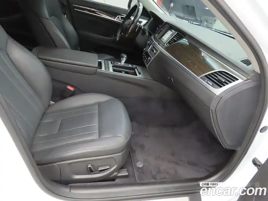 Genesis G80 2018 2.2 Автомат в Москве № 26820, фото 15