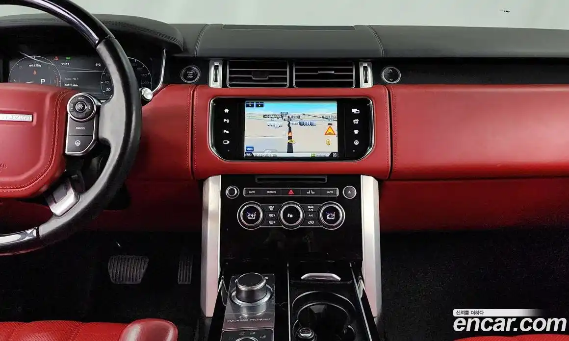 Land Rover Range-Rover 2016 4.4 Автомат в Москве № 271507, фото 15