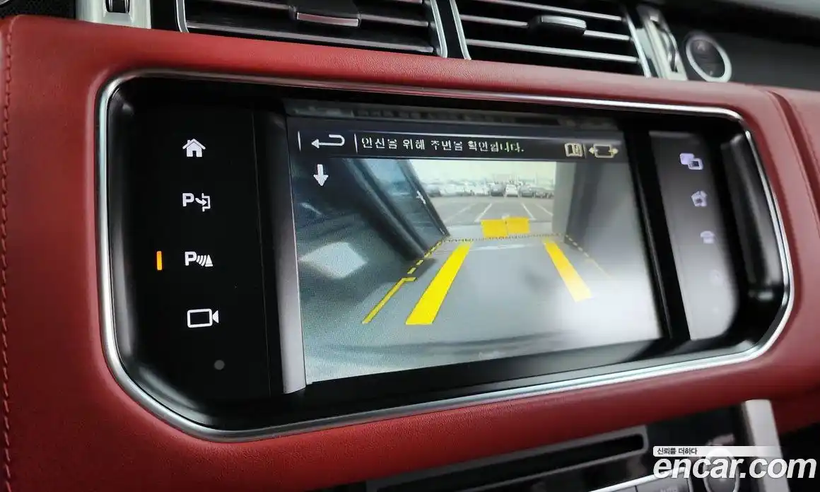 Land Rover Range-Rover 2016 4.4 Автомат в Москве № 271507, фото 16