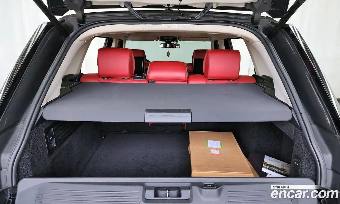 Land Rover Range-Rover 2016 4.4 Автомат в Москве № 271507, фото 20