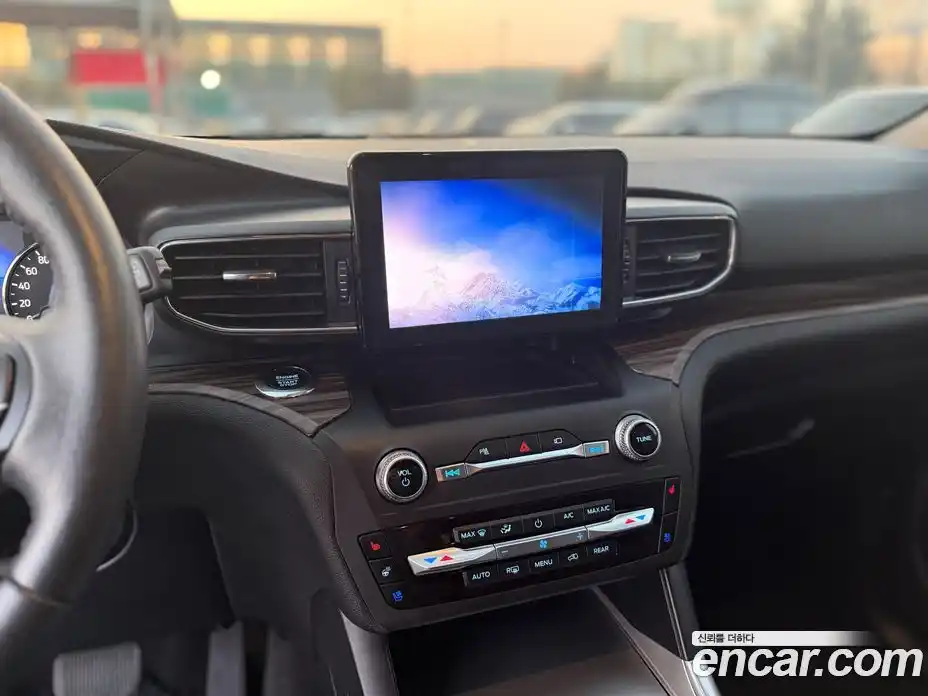 Ford Explorer 2020 2.3 Автомат в Москве № 281902, фото 18