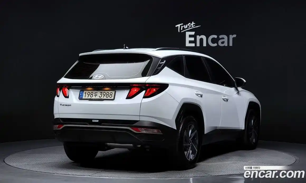 Hyundai Tucson 2023 2.0 Автомат в Москве № 283617, фото 3