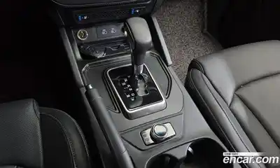 SsangYong Rexton 2025 2.2 Автомат в Москве № 28589, миниатюра 4