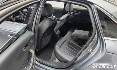 Audi A4 2019 2.0 Автомат в Москве № 293187, миниатюра 11