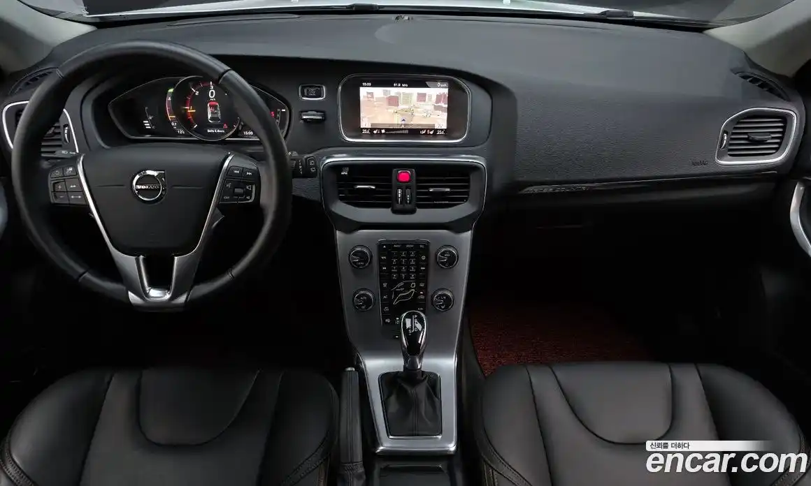 Volvo V40 2019 2.0 Автомат в Москве № 293747, фото 7