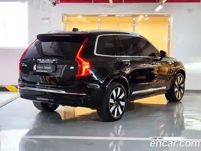 Volvo XC90 2024 2.0 Автомат в Москве № 293908, миниатюра 2