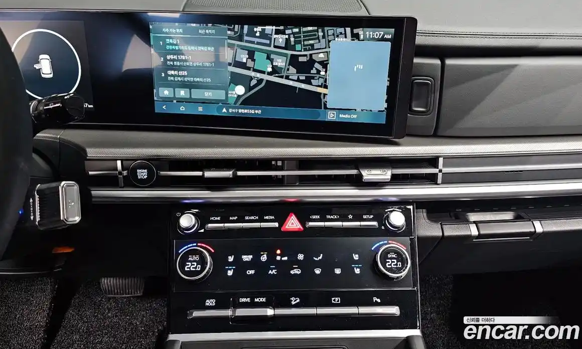 Hyundai Santa Fe 2025 1.6 Автомат в Москве № 300413, фото 19