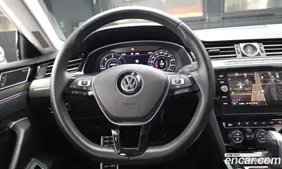 Volkswagen Arteon 2019 2.0 Автомат в Москве № 301284, миниатюра 3