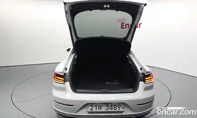 Volkswagen Arteon 2019 2.0 Автомат в Москве № 301284, миниатюра 6