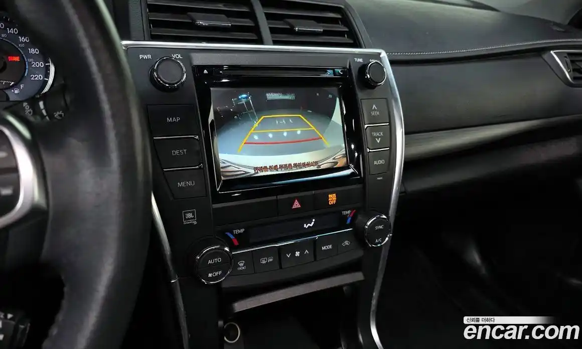 Toyota Camry 2017 2.5 Автомат в Москве № 302641, фото 13