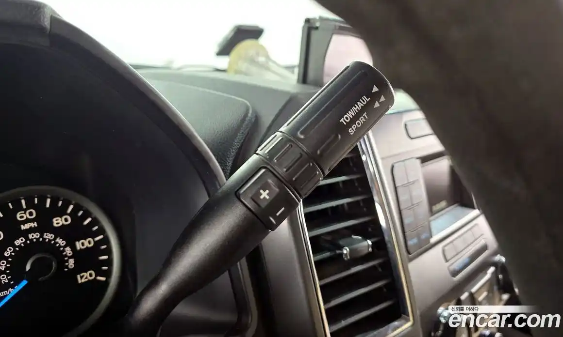 Ford F150 2015 5.0 Автомат в Москве № 303711, фото 13