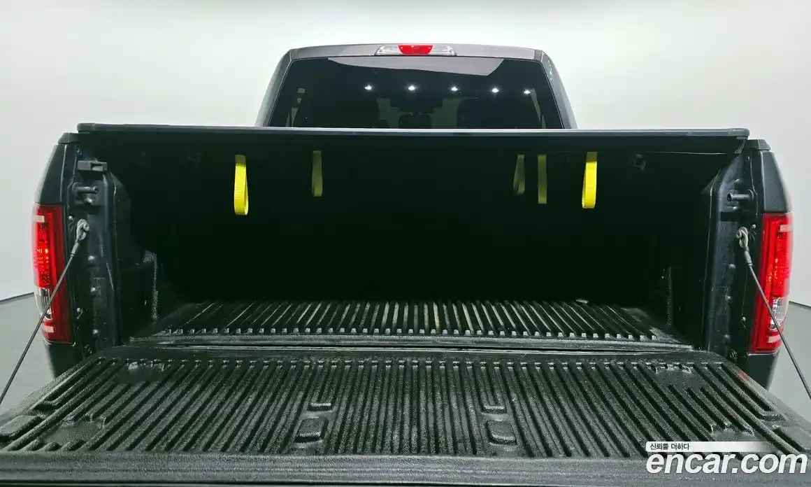 Ford F150 2015 5.0 Автомат в Москве № 303711, фото 17